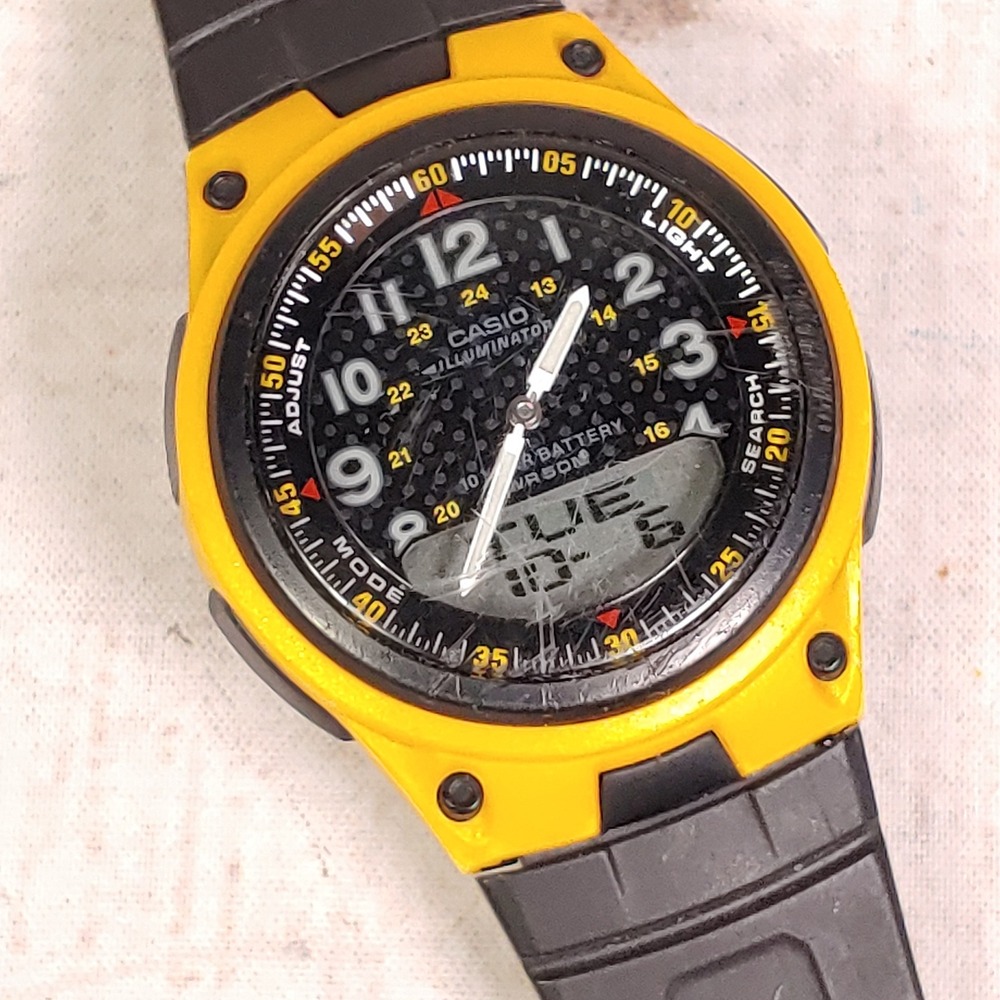 Casio Illuminator AW-80-9BV Watch - Telememo 30 World Time Yellow Black - WORKS